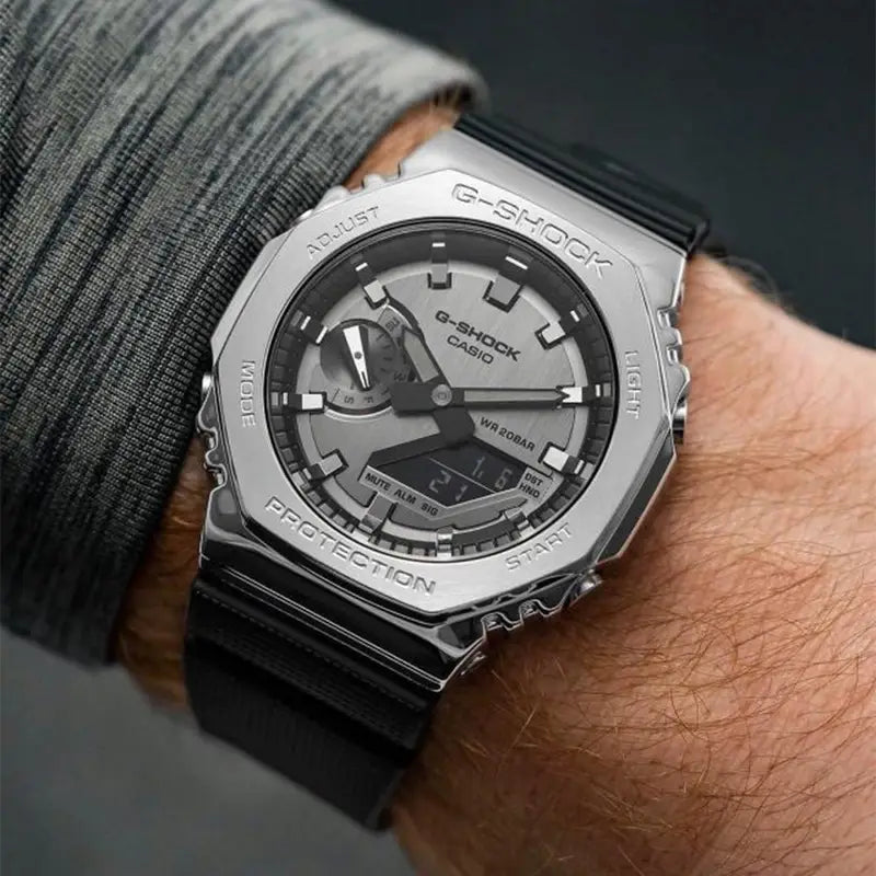 G-SHOCK GM2100 SILVER BLACK