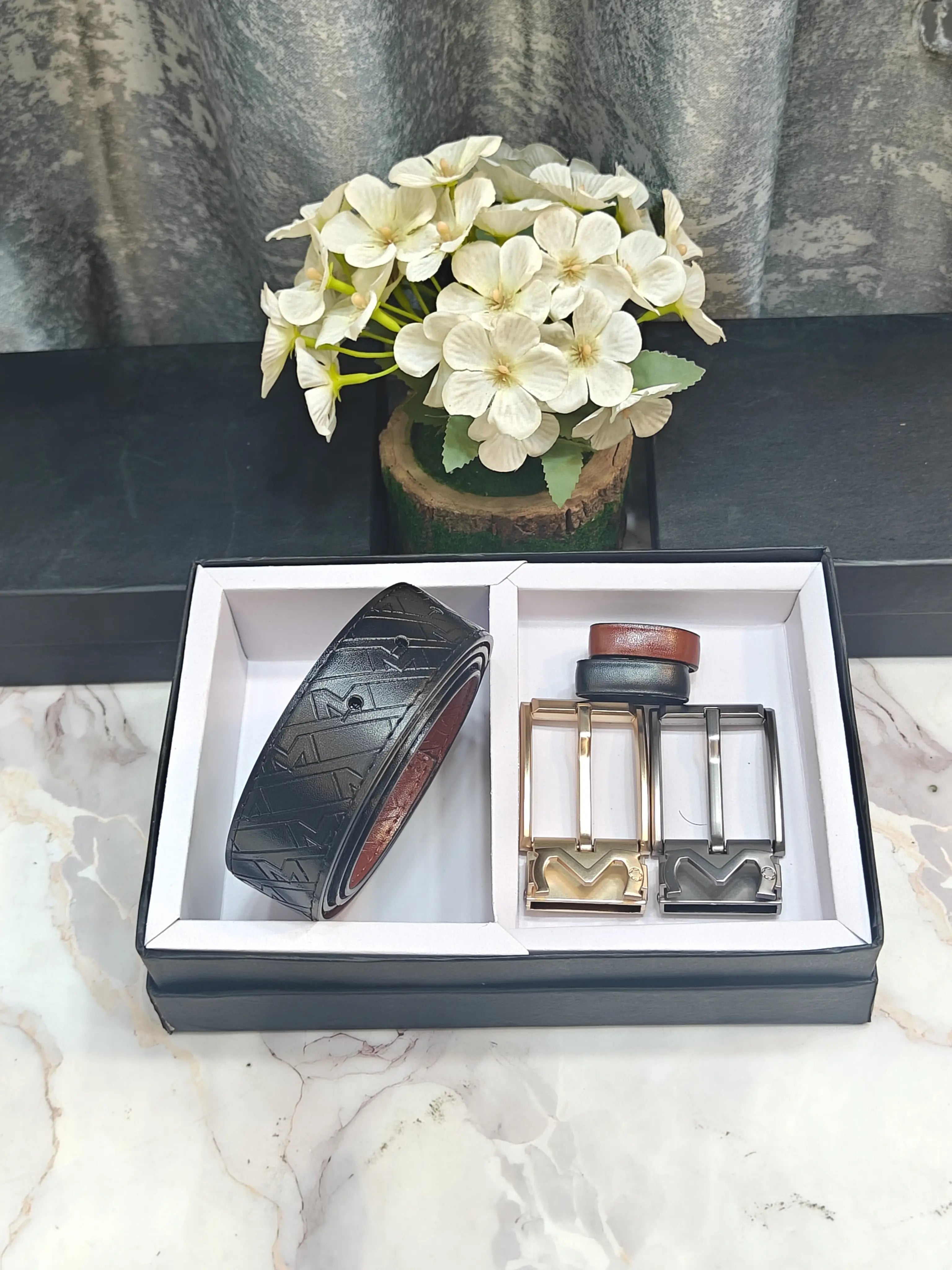 MONT BLANC PREMIUM QUALITY REVERSEABLE BELT COMBO WITH BOX