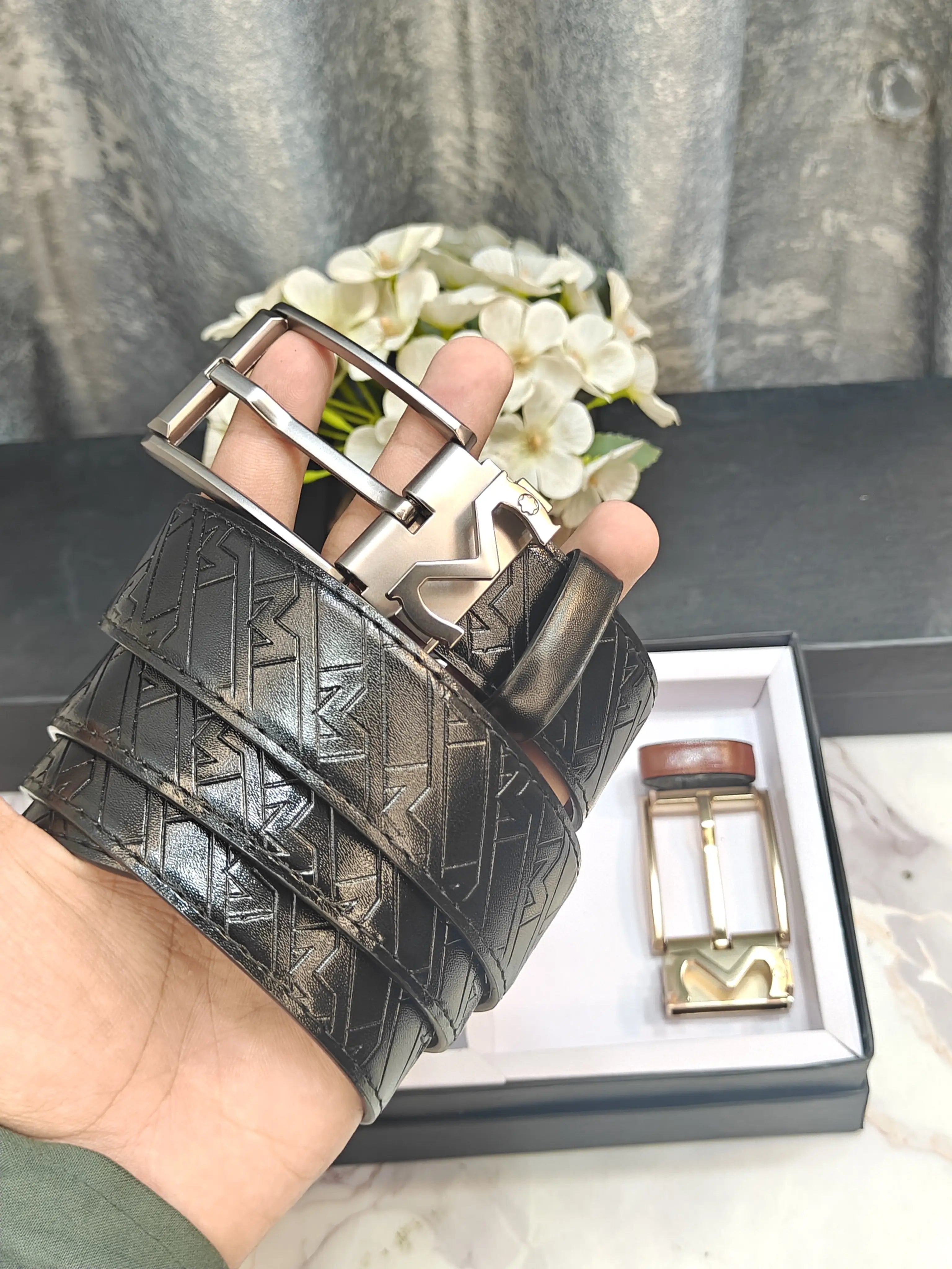 MONT BLANC PREMIUM QUALITY REVERSEABLE BELT COMBO WITH BOX