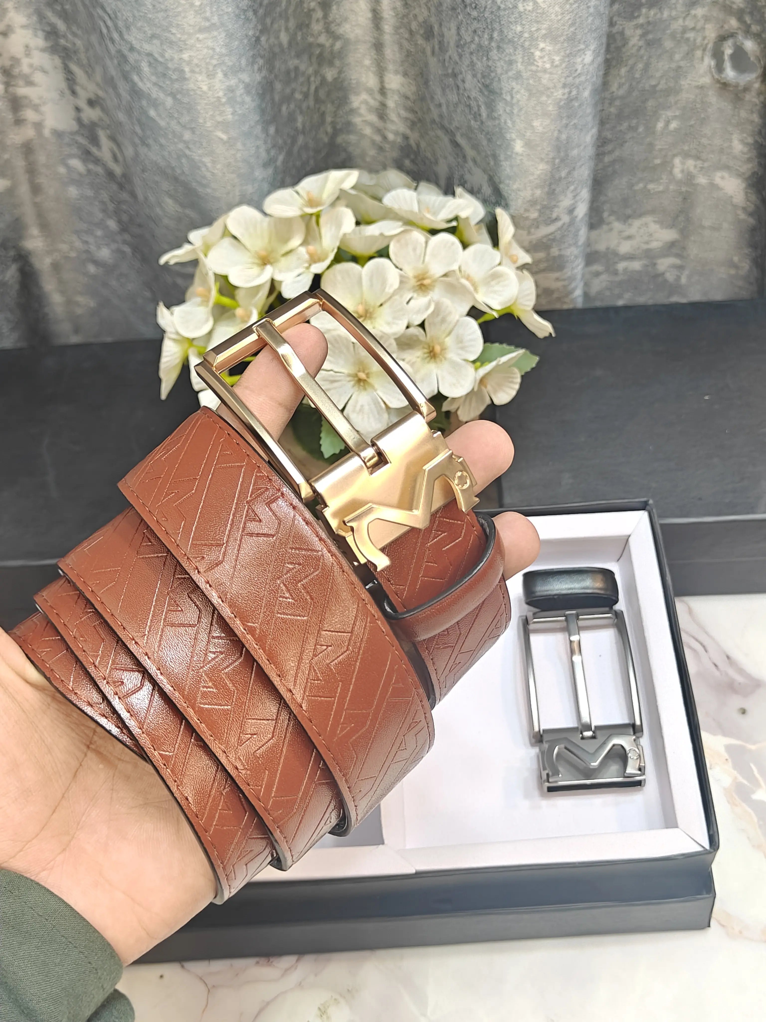MONT BLANC PREMIUM QUALITY REVERSEABLE BELT COMBO WITH BOX