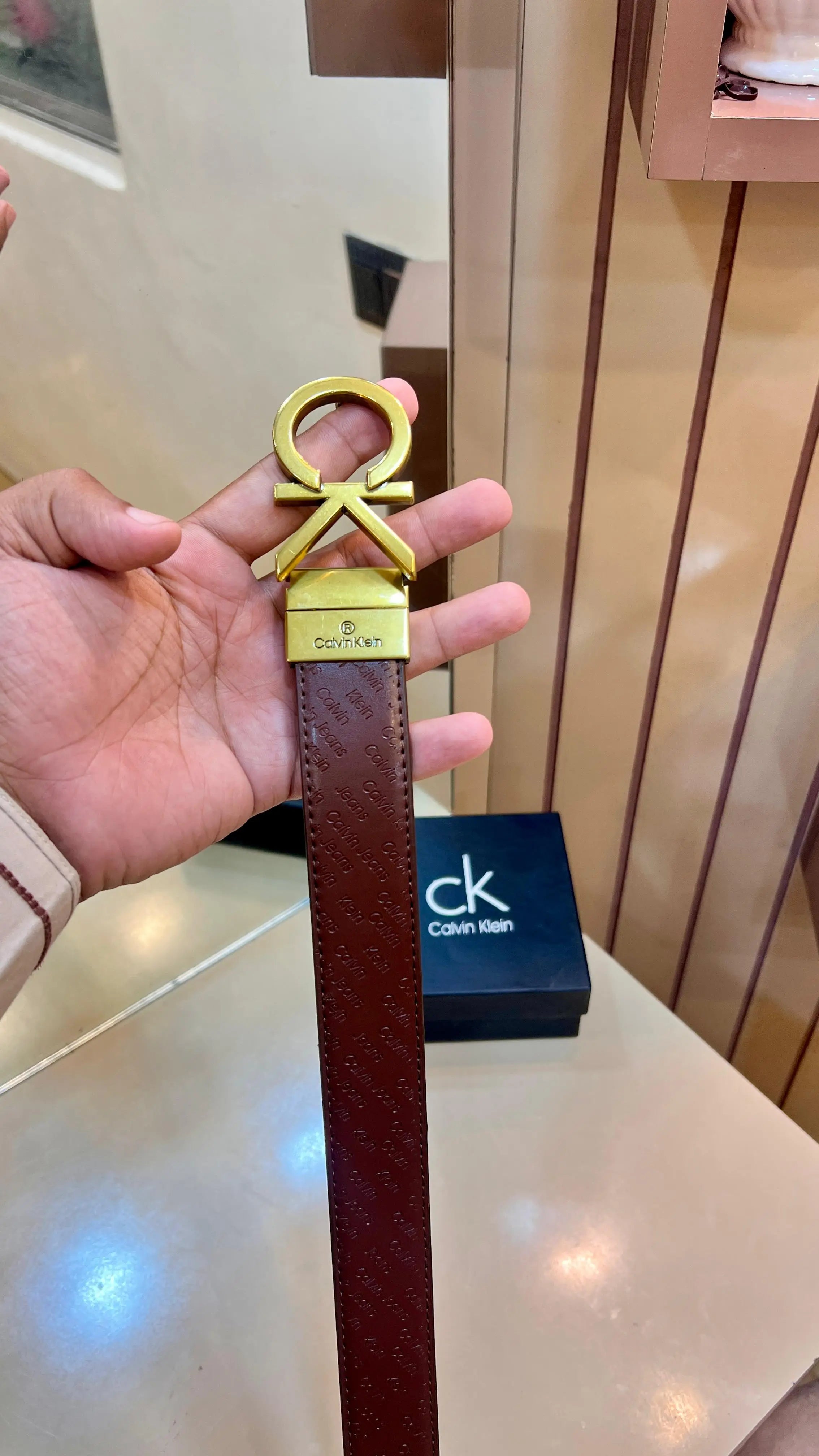 CK CALVIN KLEIN PREMIUM QUALITY EMBOSSED REVERSEABLE WITH OG BOX