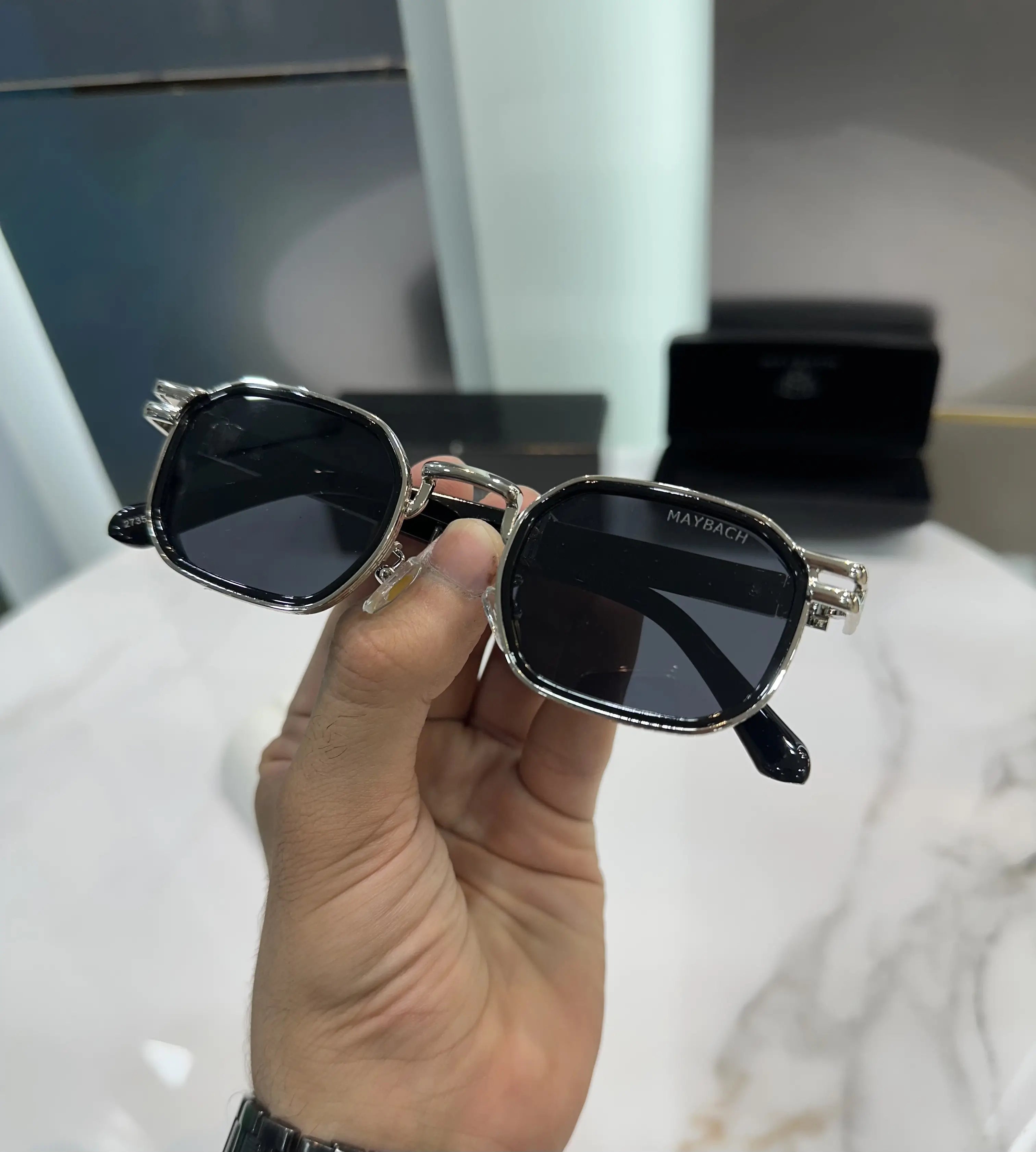 Maybach Silver Black Premium Shades 2735