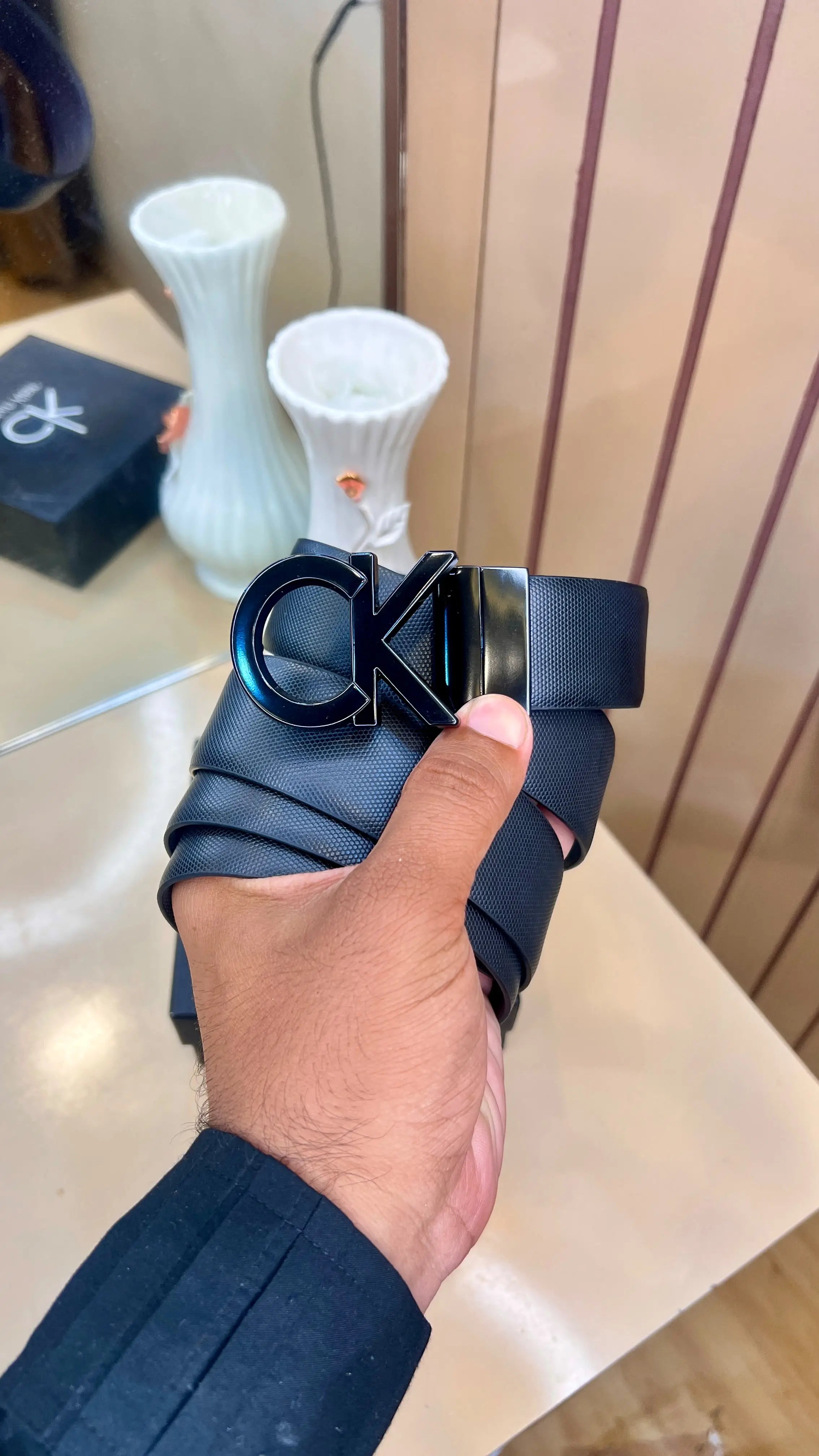 CK CALVIN KLEIN PREMIUM QUALITY REVERSEABLE BELT WITH OG BOX